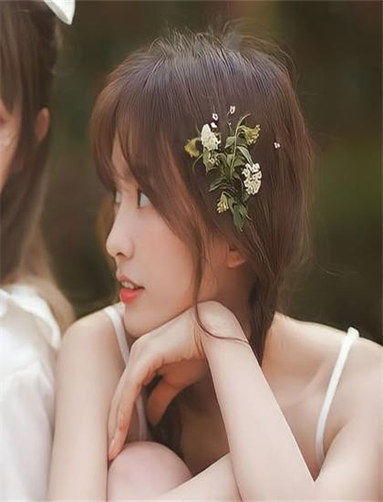 《镜花风月之春降》艺术价值：专业角度评价与艺术成就分析